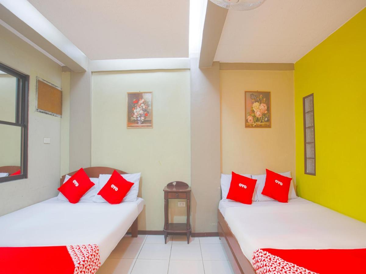 Oyo 802 Ka Farah'S Inn Antipolo Kültér fotó