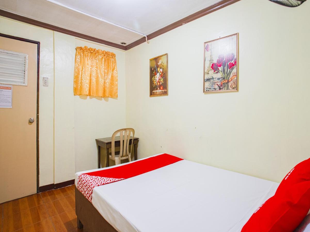 Oyo 802 Ka Farah'S Inn Antipolo Kültér fotó