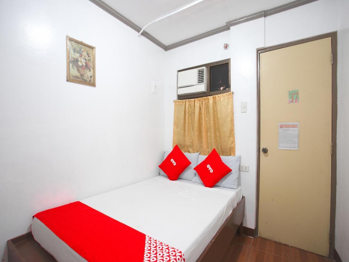 Oyo 802 Ka Farah'S Inn Antipolo Kültér fotó