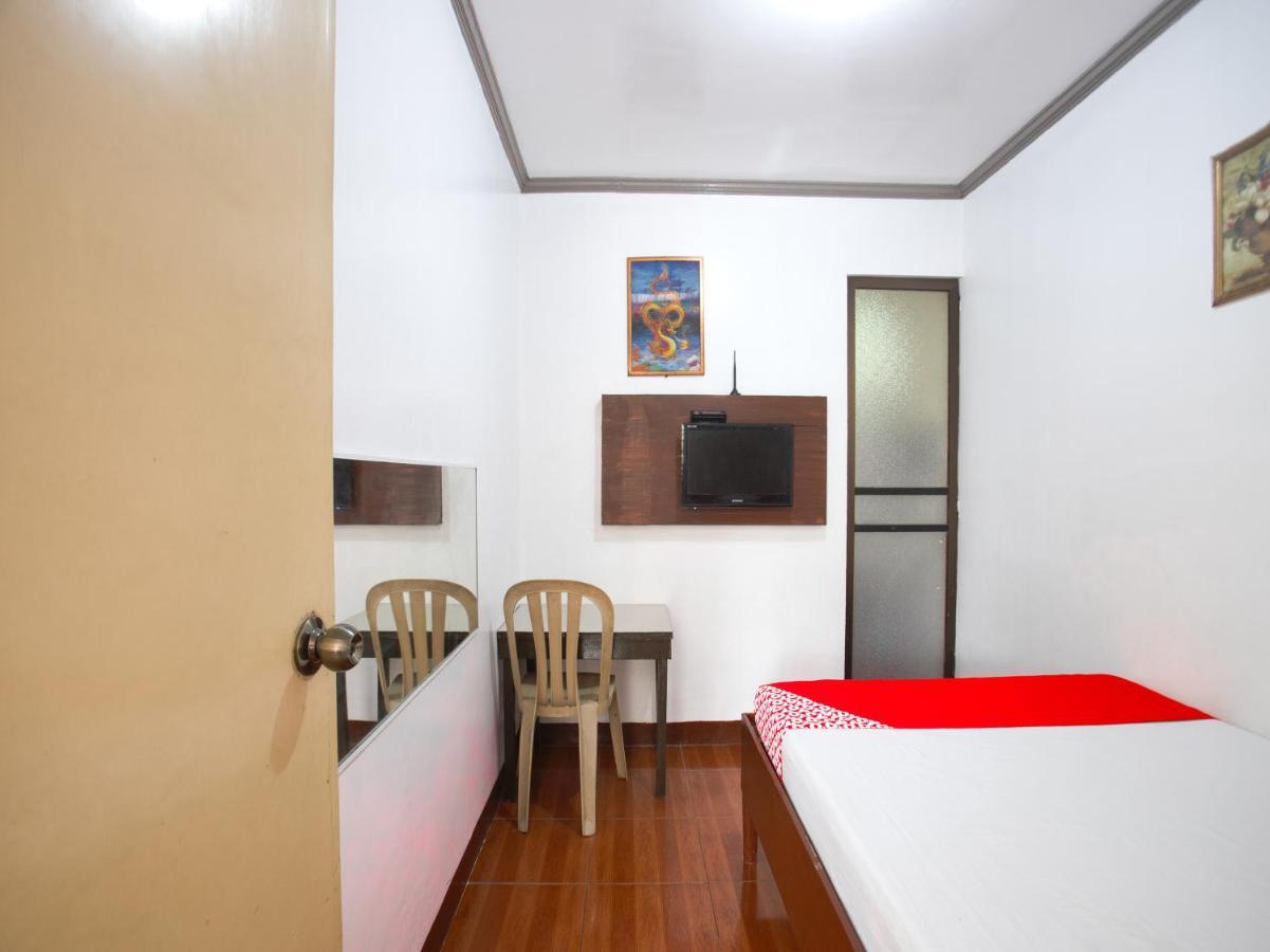 Oyo 802 Ka Farah'S Inn Antipolo Kültér fotó