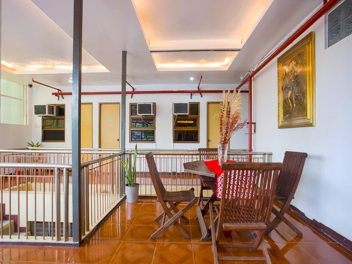 Oyo 802 Ka Farah'S Inn Antipolo Kültér fotó